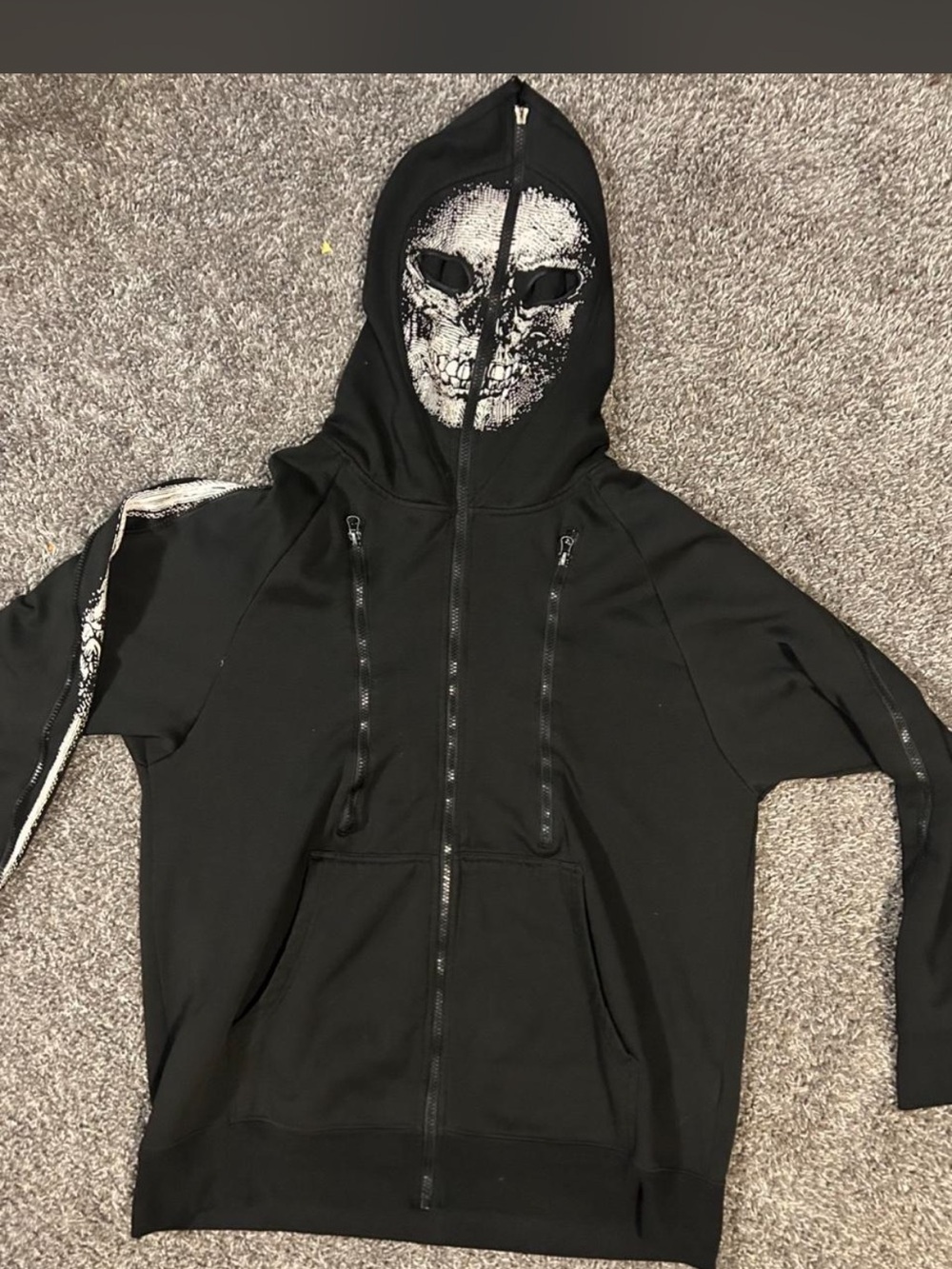 Black Skull Zip-Up Hooded Jacket - Men